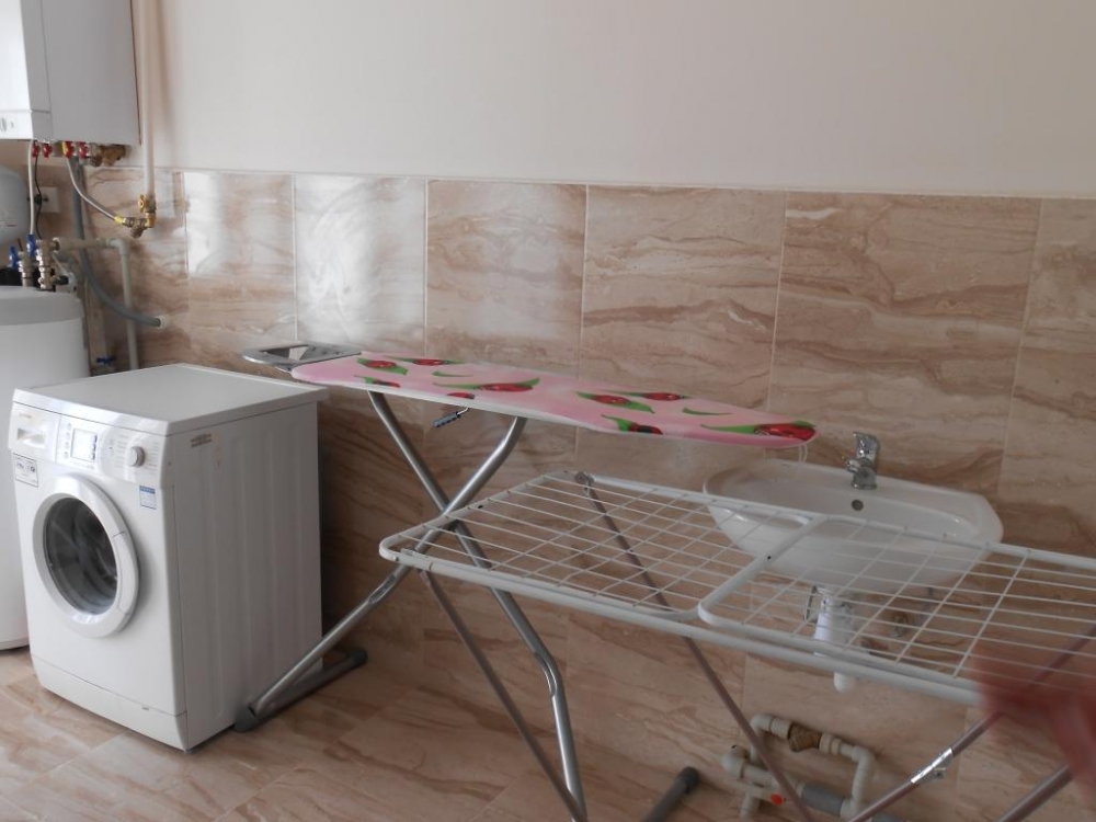 Просторный новопостроенный пятикомнатный трехэтажн... #9