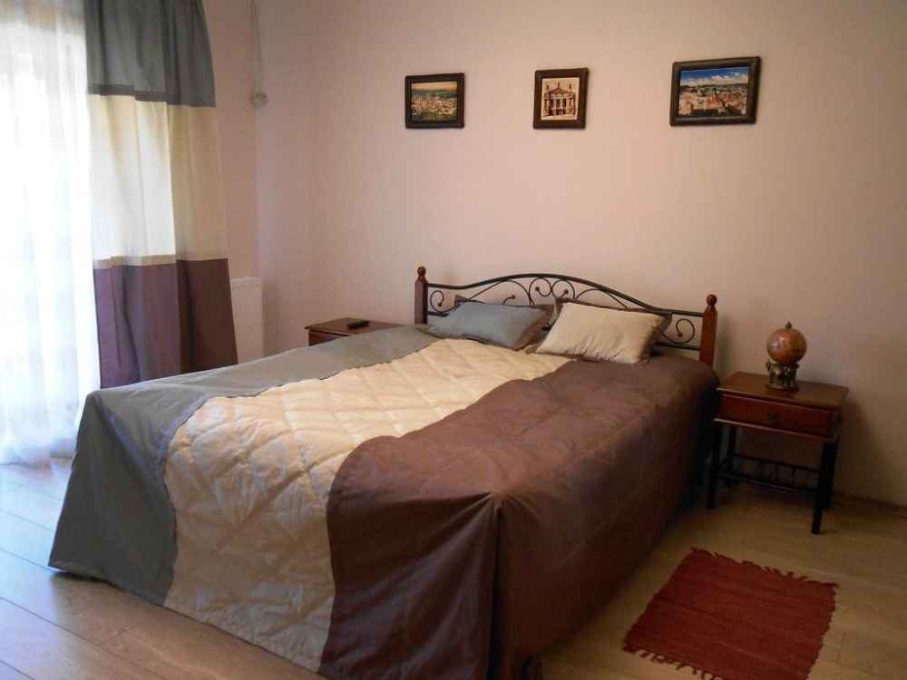 Просторный новопостроенный пятикомнатный трехэтажн... #27