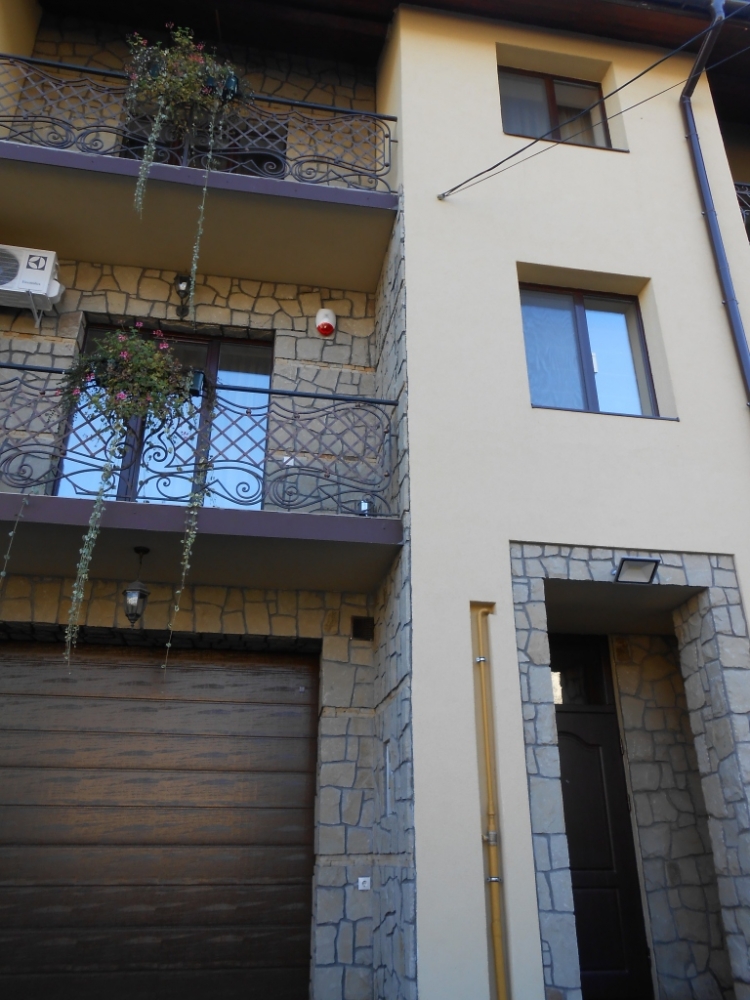 Просторный новопостроенный пятикомнатный трехэтажн... #41