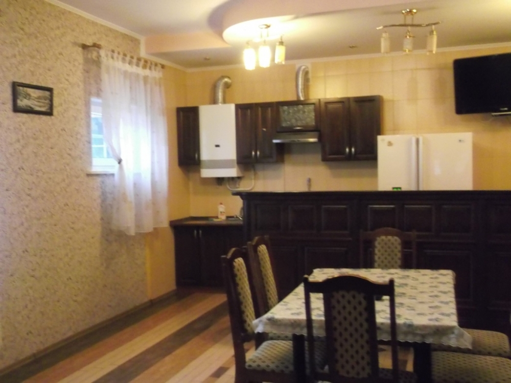 Шикарный дом рядом с парком и курортом #10