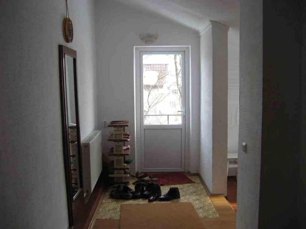 Кімнати, апартаменти з окремим входом #19