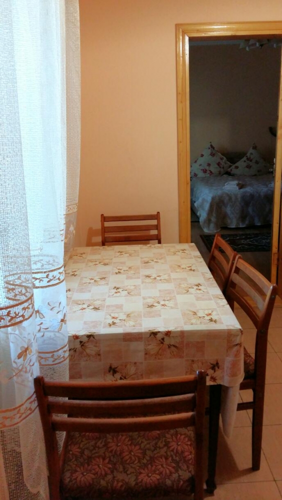 Посуточно 2-ком. дом в Берегово, 300м от бассейна #5