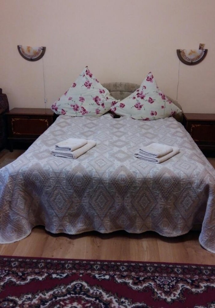 Посуточно 2-ком. дом в Берегово, 300м от бассейна #6