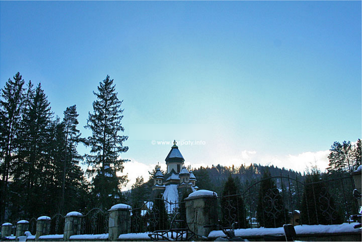 Частный дом «PETROVMOTOPUNKT» #2