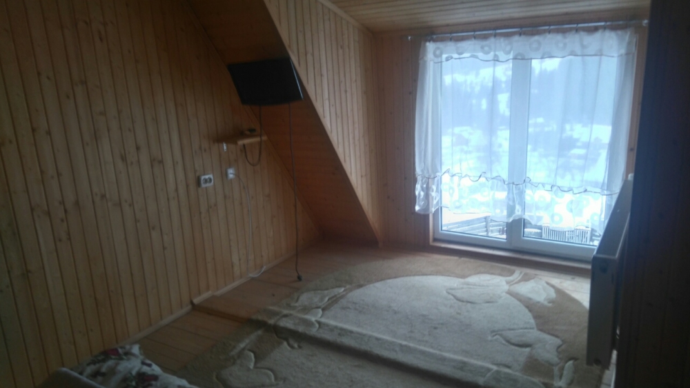 Приватний триповерховий котедж в Яблуниці по номер... #23