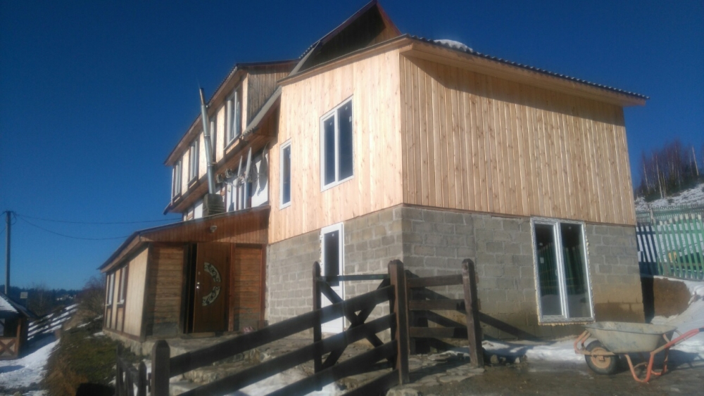 Приватний триповерховий котедж в Яблуниці по номер... #31