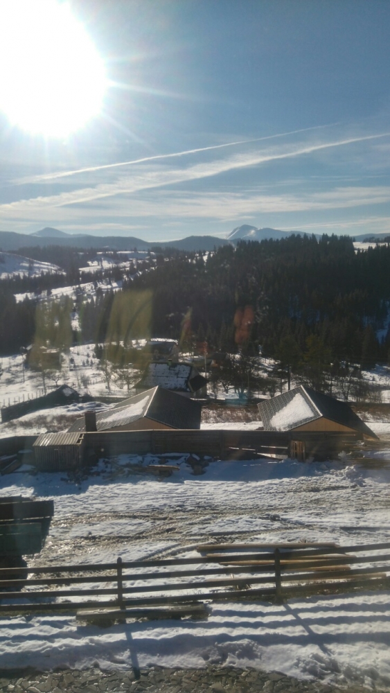 Приватний триповерховий котедж в Яблуниці по номер... #33