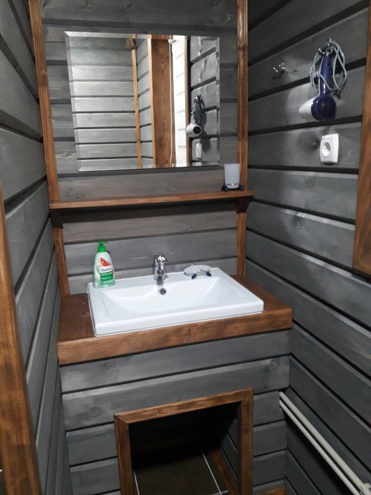 Двухэтажный коттедж на 4-6 человек #2