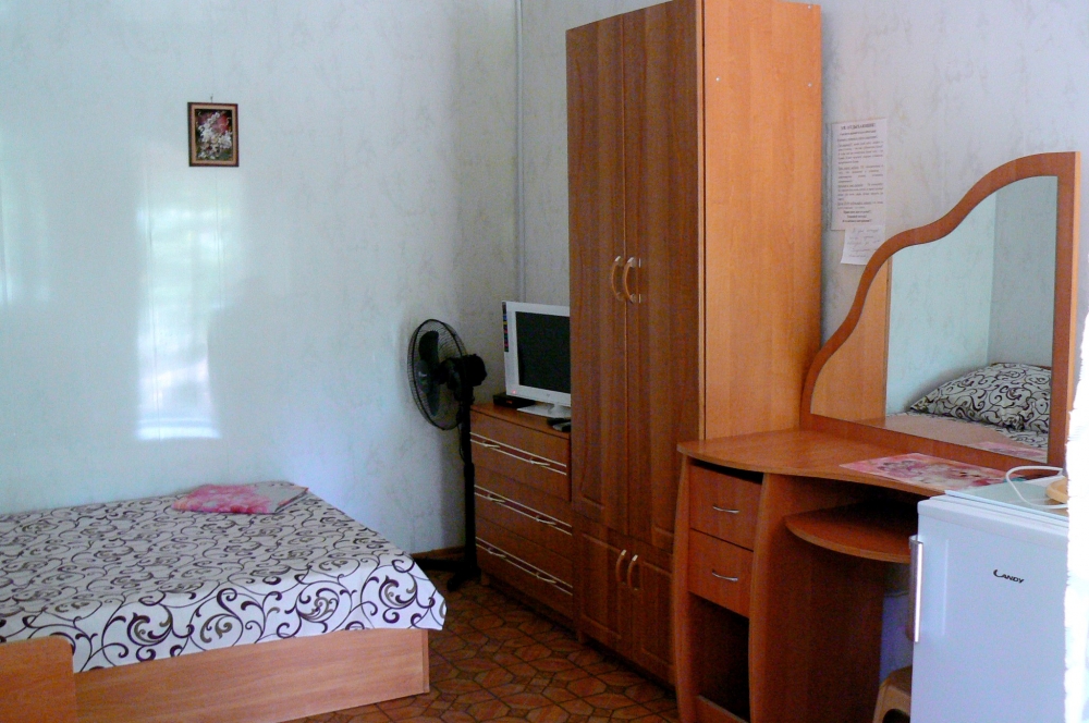 Номера Стандарт в центре Кирилловки #19