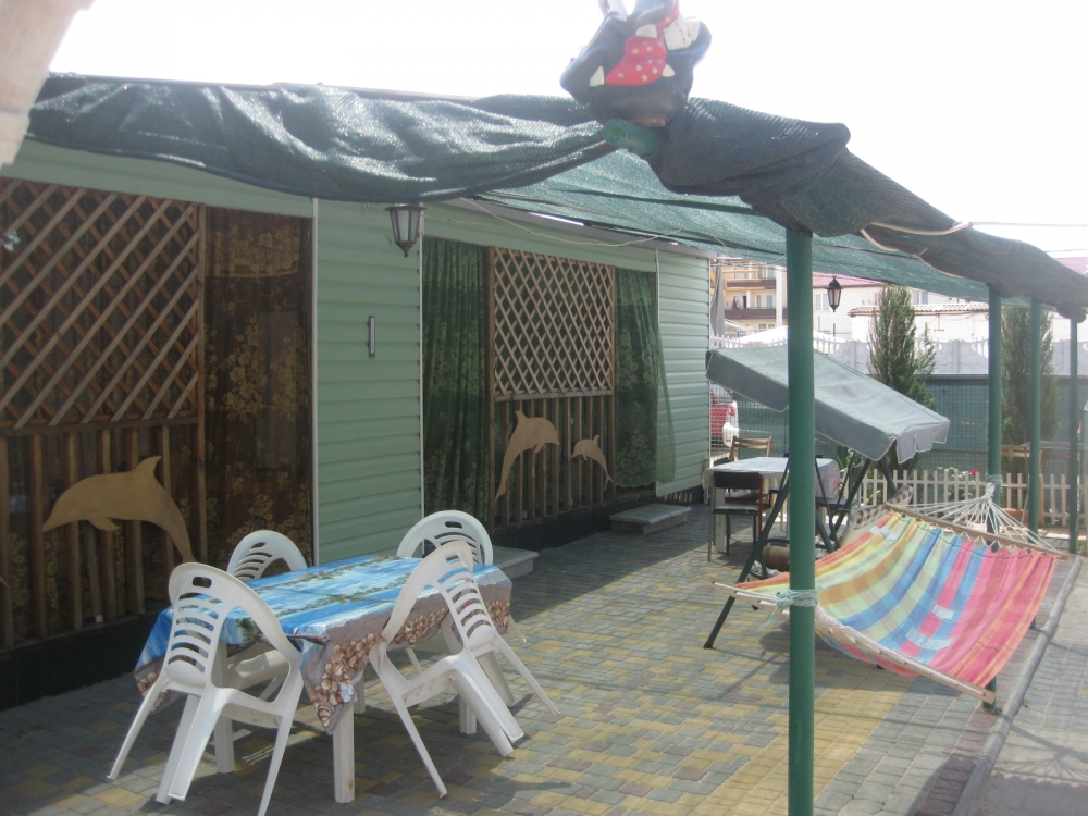 Домик в 50 метрах от моря (