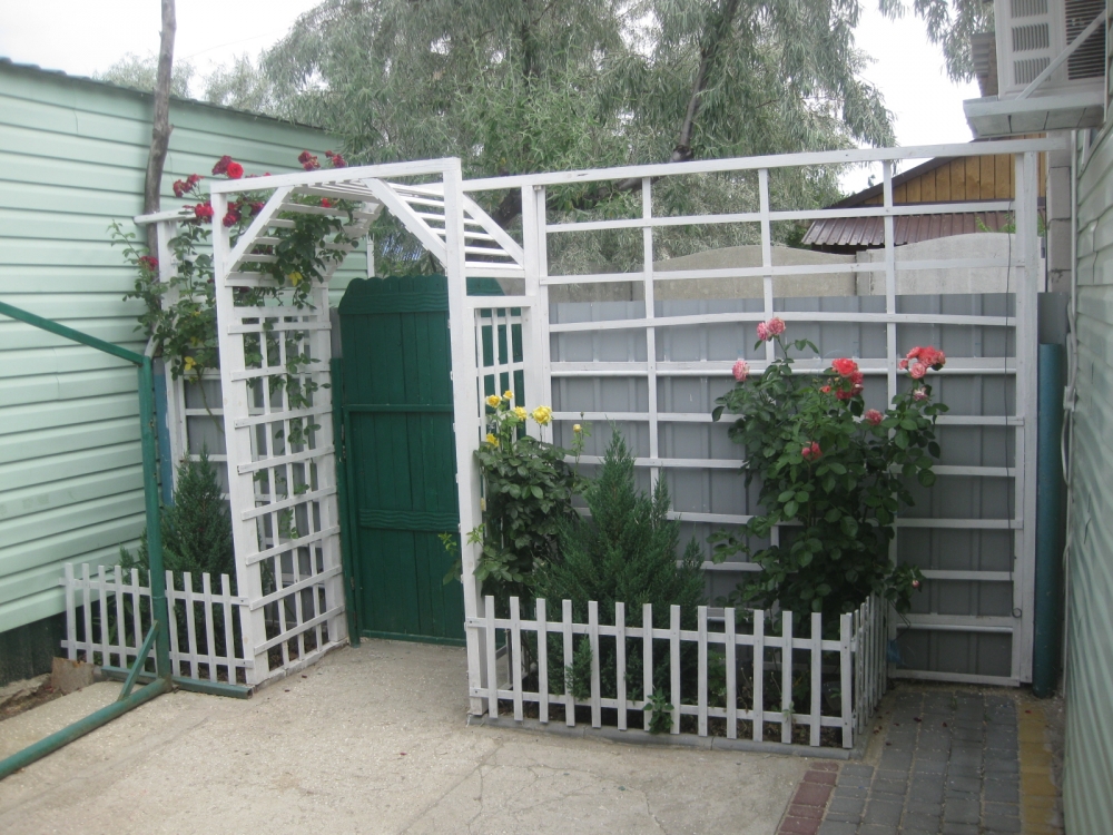 Домик в 50 метрах от моря (