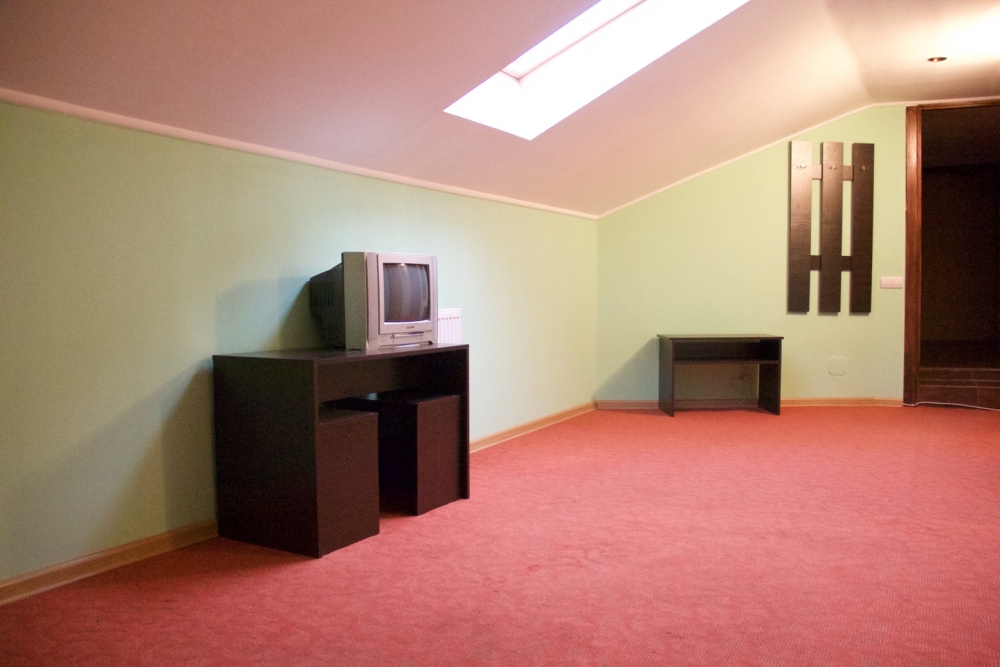 Затишний готель на 