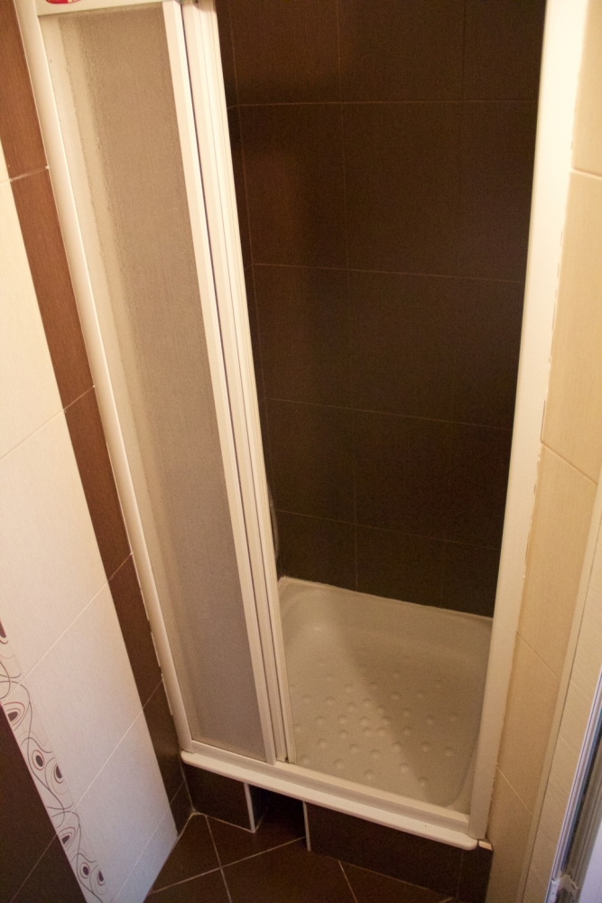 Затишний готель на 