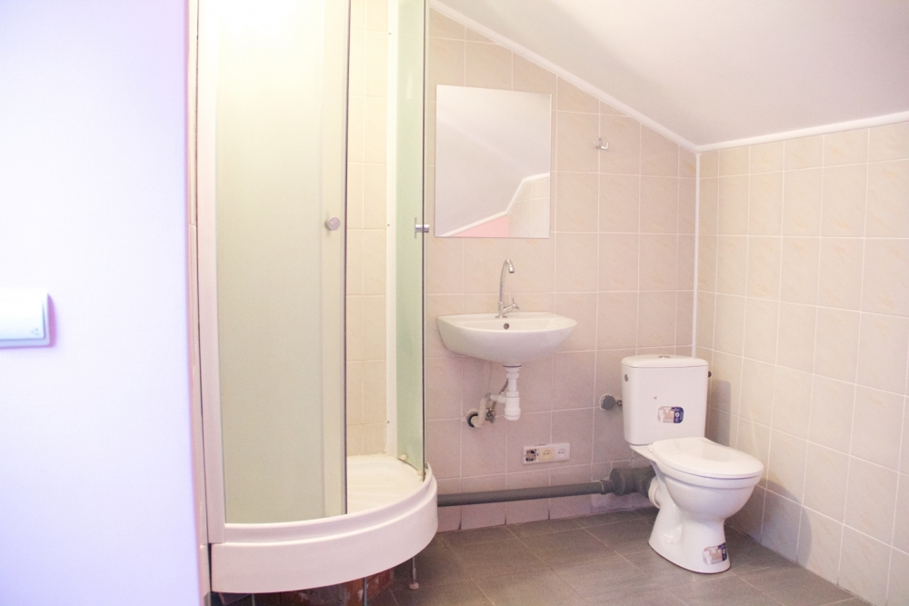 Затишний готель на 