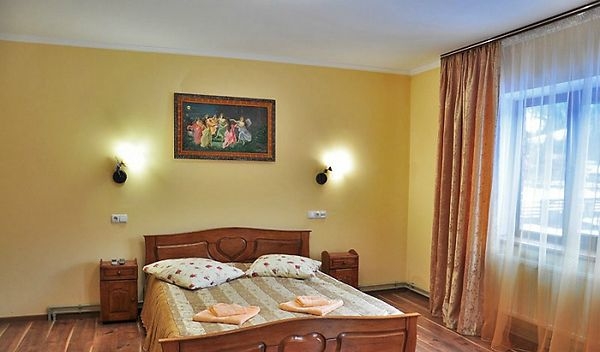 Усадьба «Гуцульські барви» #2