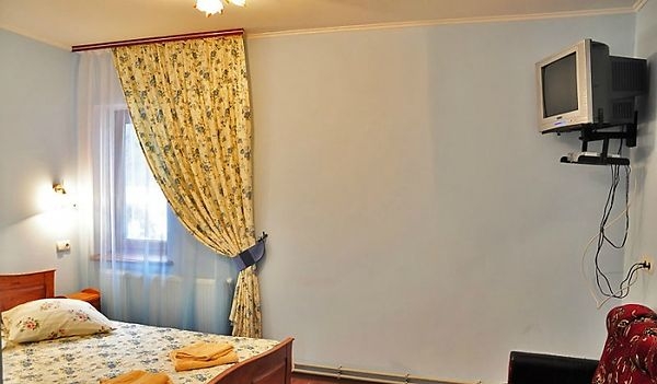 Усадьба «Гуцульські барви» #13