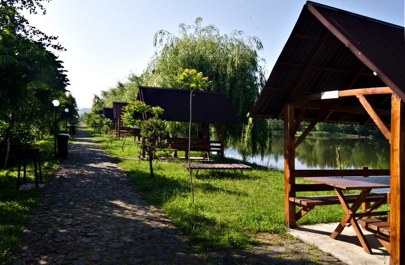 Готель номера стандарт и люкс #8