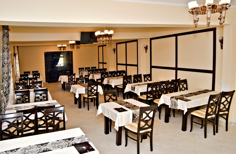 Готель номера стандарт и люкс #9