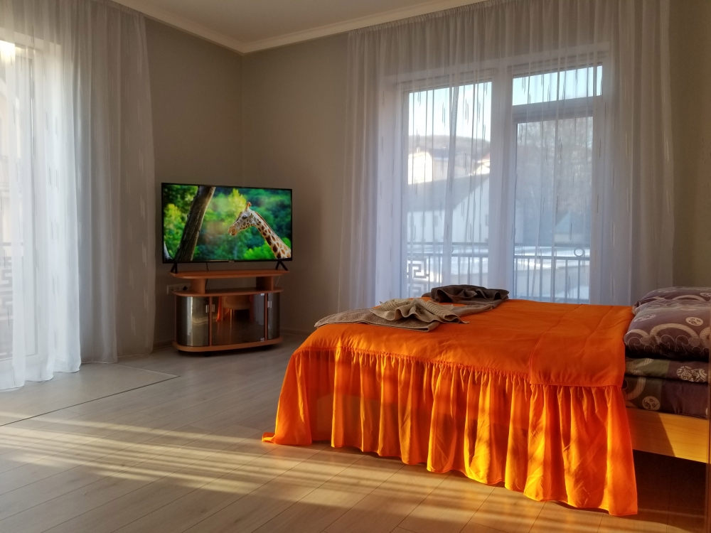 Жилье в с. Поляна в санатории 