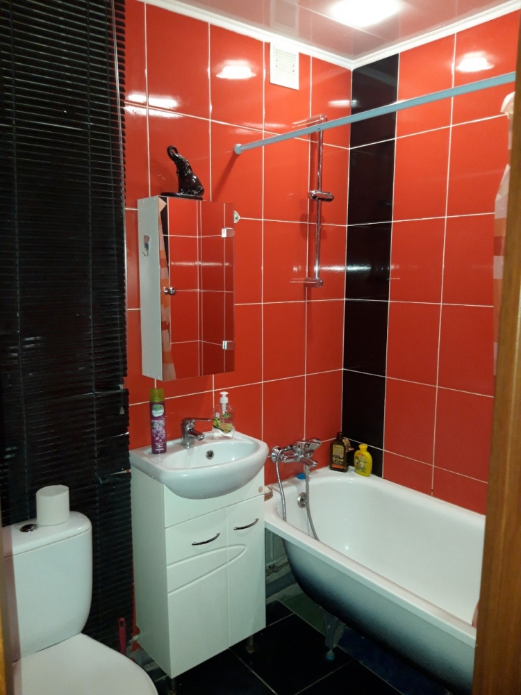 Посуточно почасово Саксаганский район,Юбилейная,95... #4