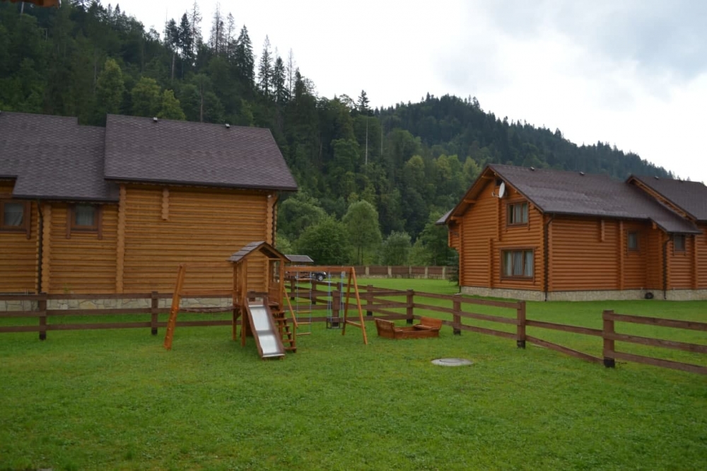 Котедж на 4 кімнати #3