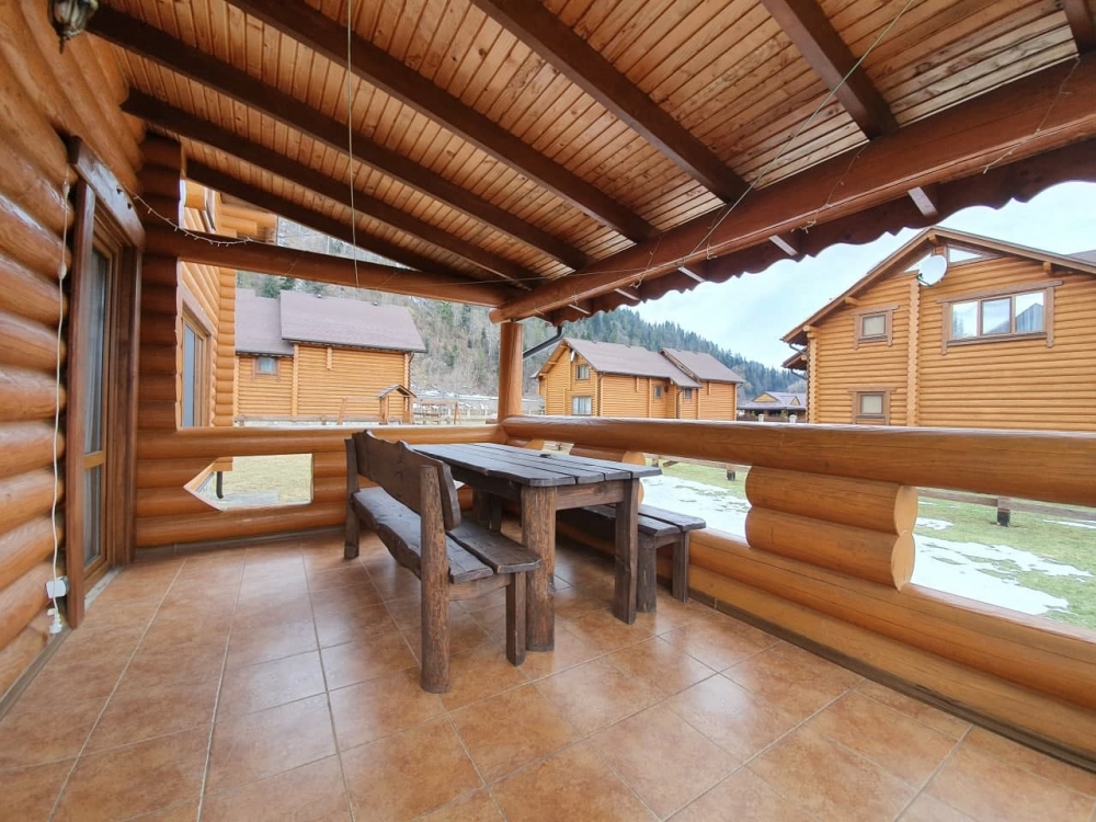 Котедж на 4 кімнати #13