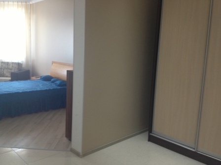 1к ком-студия посуточно, на первой линии домов до... #2