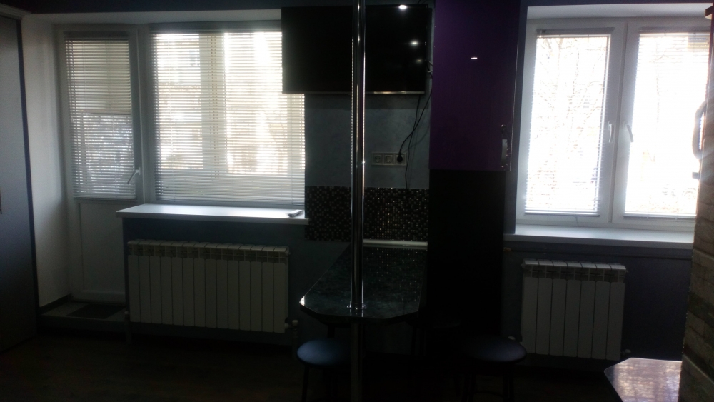 Центр города, рядом бювет #9