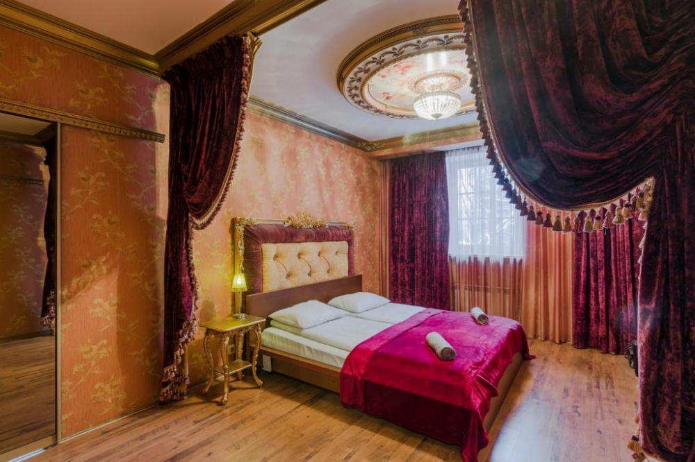 Дом посуточно в Яремче с бассейном #11