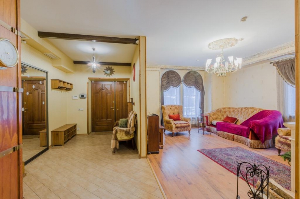 Дом посуточно в Яремче с бассейном #15