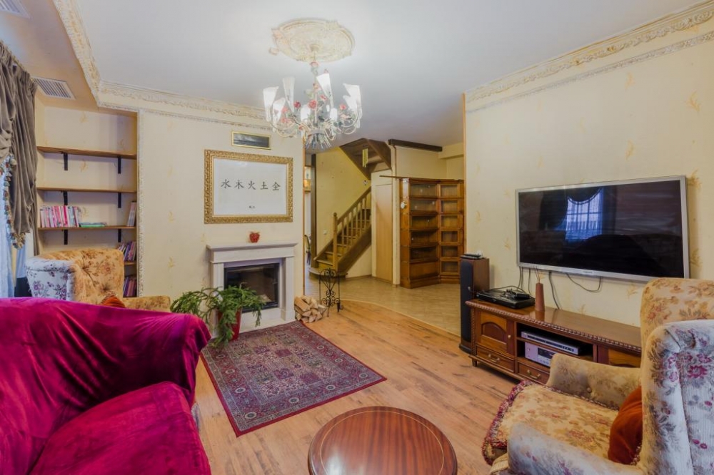 Дом посуточно в Яремче с бассейном #17