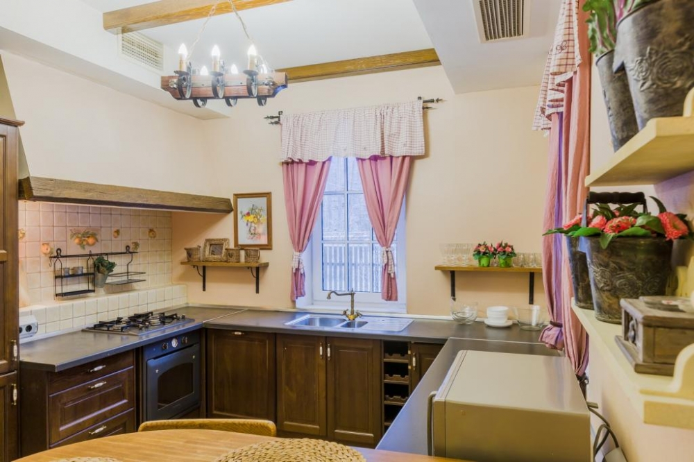 Дом посуточно в Яремче с бассейном #19