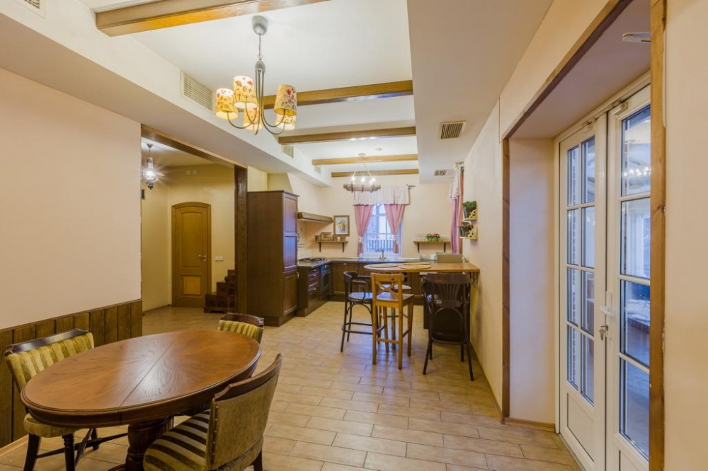 Дом посуточно в Яремче с бассейном #22