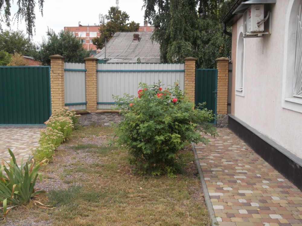 Две двухкомнатные и однокомнатная в  мини- отеле #3