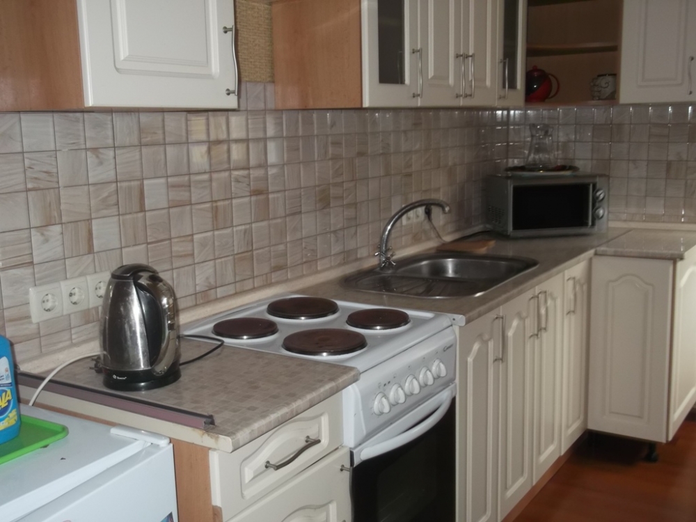 Две двухкомнатные и однокомнатная в  мини- отеле #6