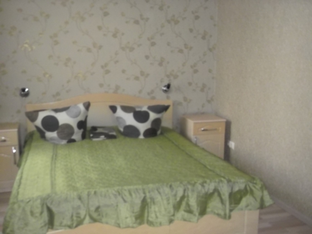 Две двухкомнатные и однокомнатная в  мини- отеле #9