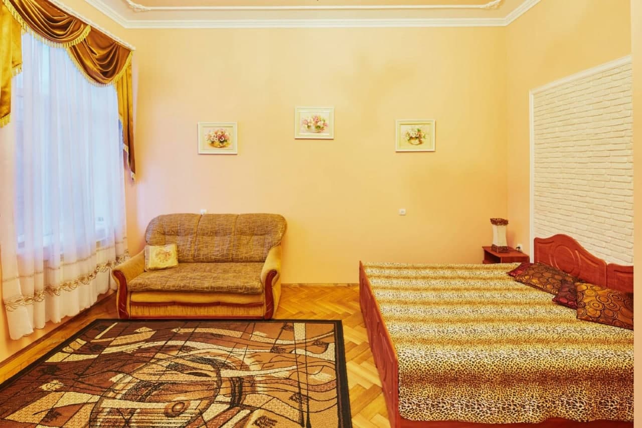 Двухкомнатная квартира во Львове #2