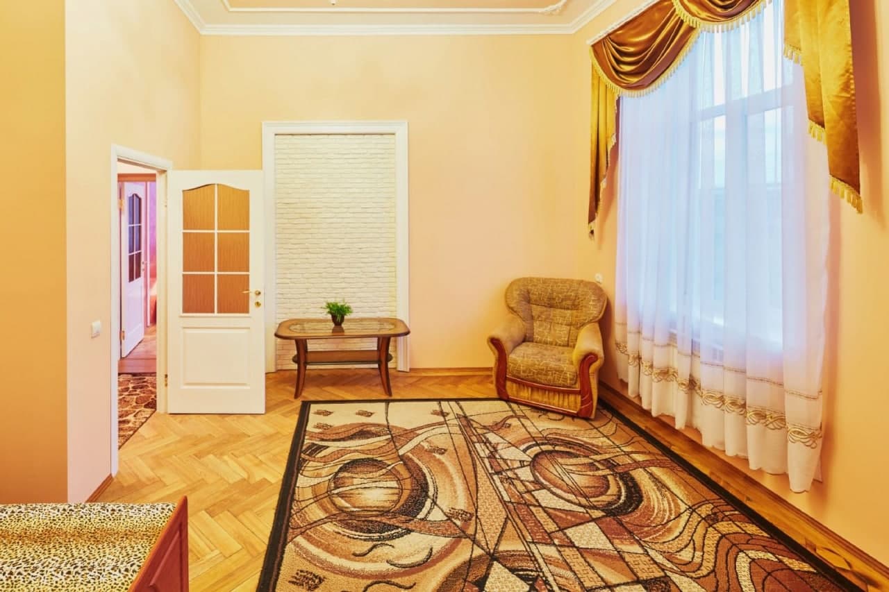 Двухкомнатная квартира во Львове #10