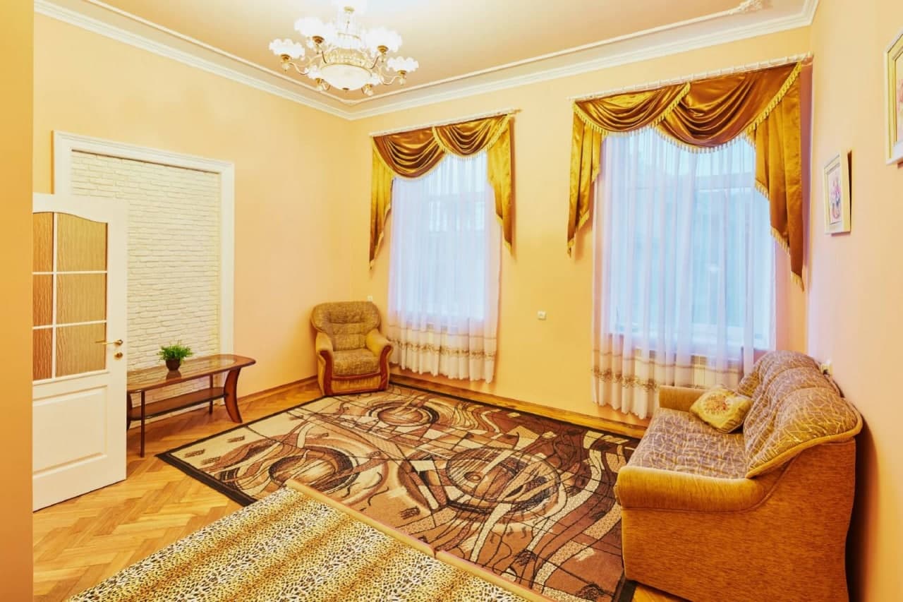 Двухкомнатная квартира во Львове #12