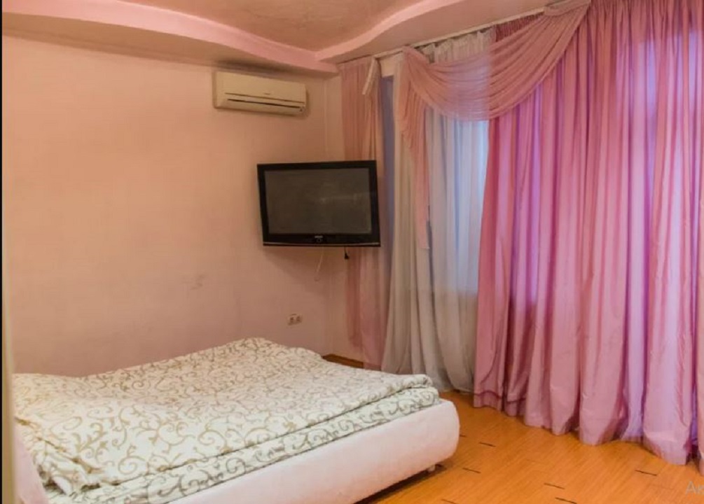 Сдается посуточно современный  комфортный дом на 1... #7