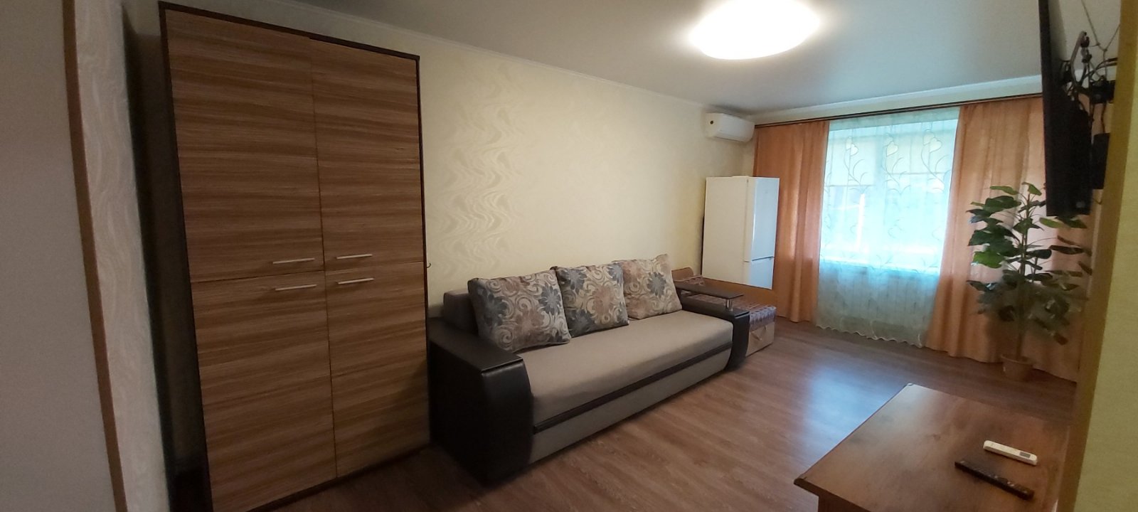 Уютная 2-комнатная, Набережная, 50 метров от моря #2