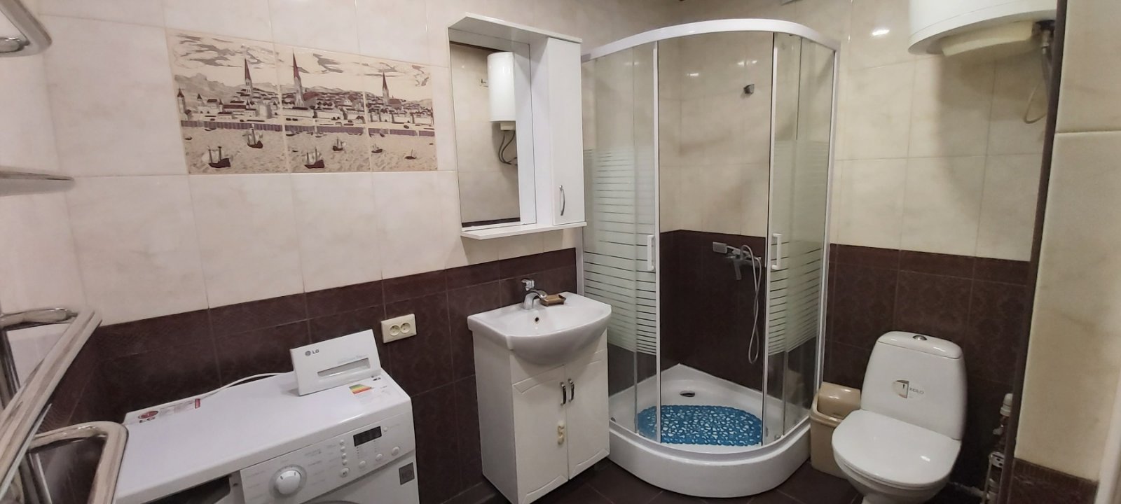 Уютная 2-комнатная, Набережная, 50 метров от моря #8