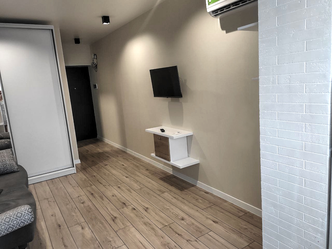 Сдам посуточно уютную квартиру метро ЮЖД #3