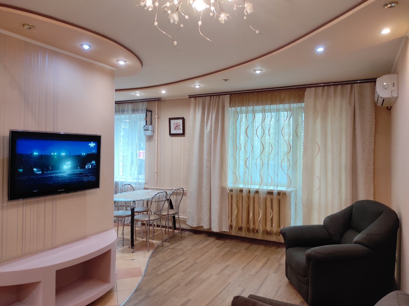 2-х комнатная квартира Люкс в Центре города. #10