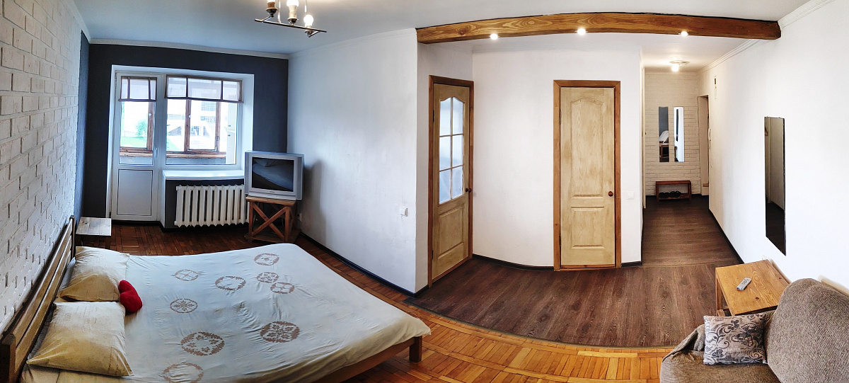 Квартира с видом на загс, все удобства #3