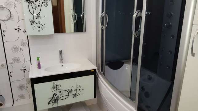 Затишна квартира біля Оперного театру в центрі Дні... #3