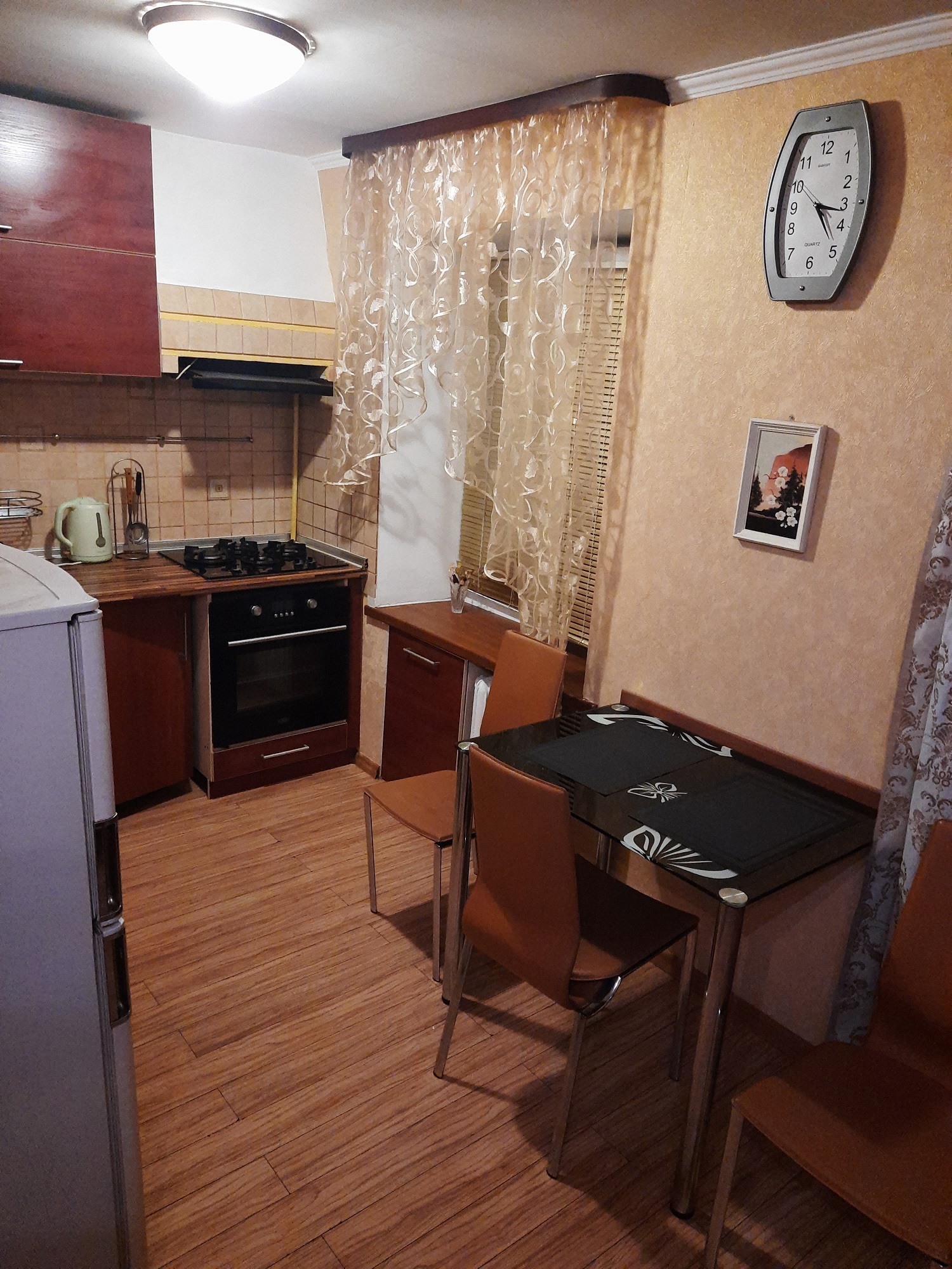 Центр, Маяковского, Медунивер, Козак палац, 6 мест #5