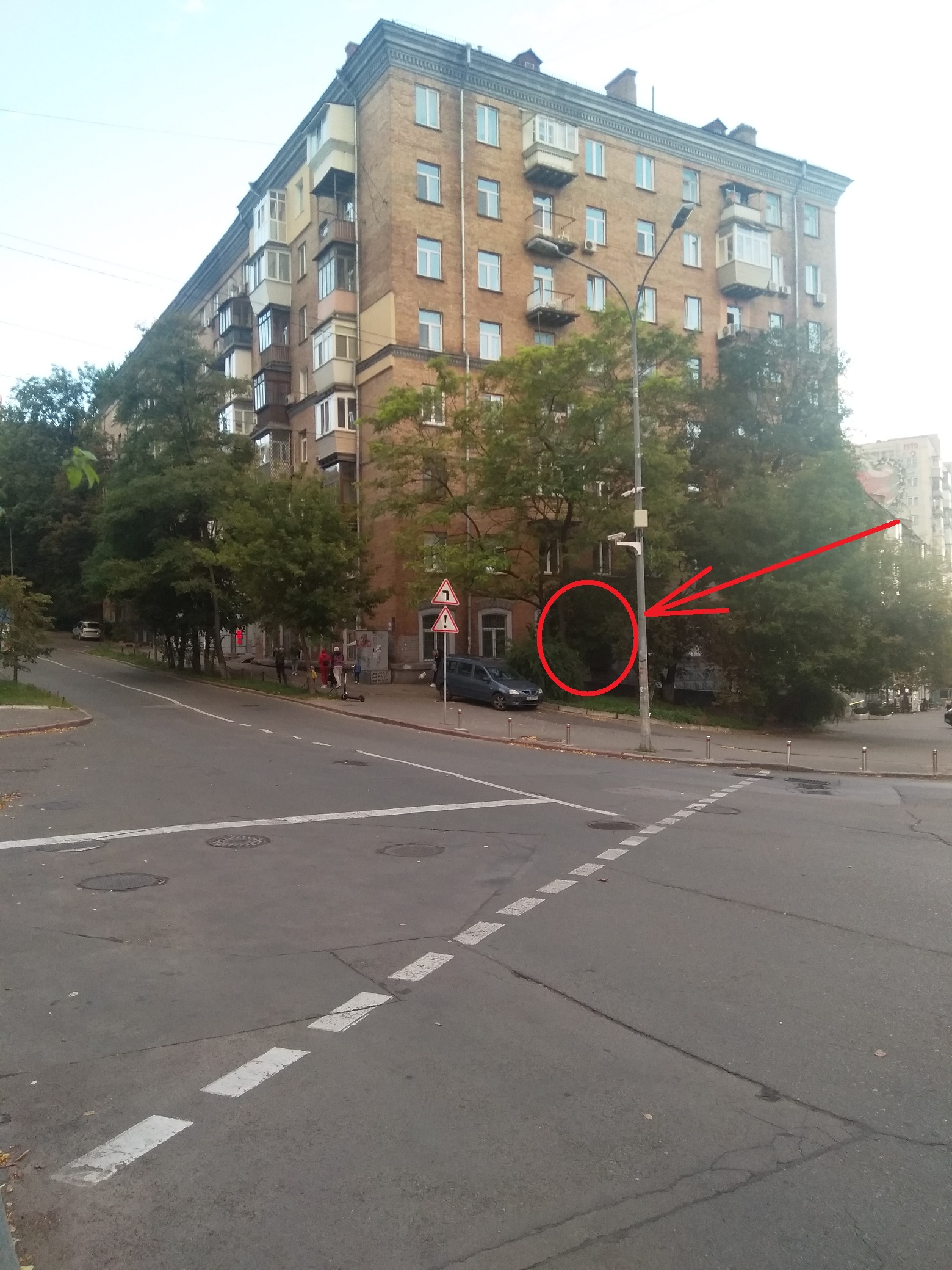 2-к студио, м. Кловская #12