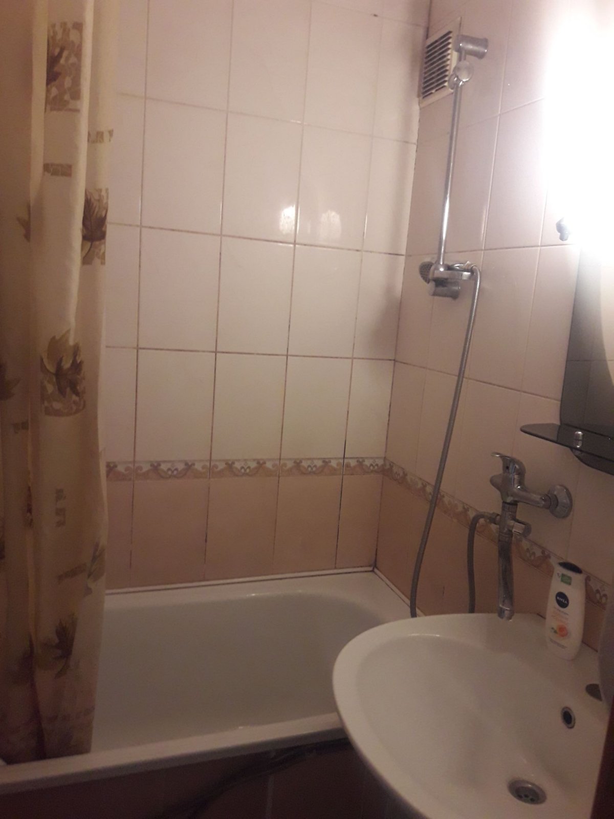 2х ком. квартира на малом рынке #6