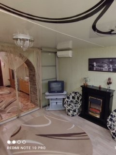 Посуточно! 1-к квартира, Олимпийская, ХНУВС #3